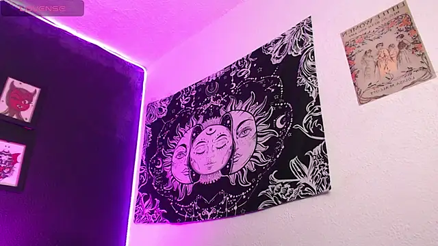 niakat  online show from 09.17.25