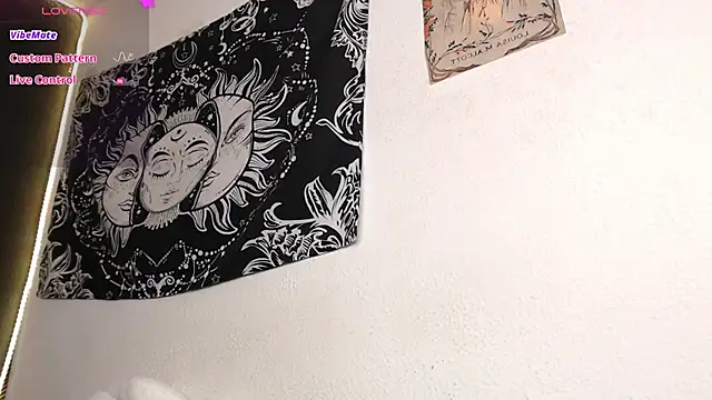 niakat  online show from 11.12.25