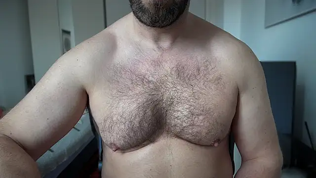 Mr Beef online show from 03.11.25