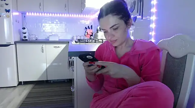  JustmeHere  online show from 03.16.25