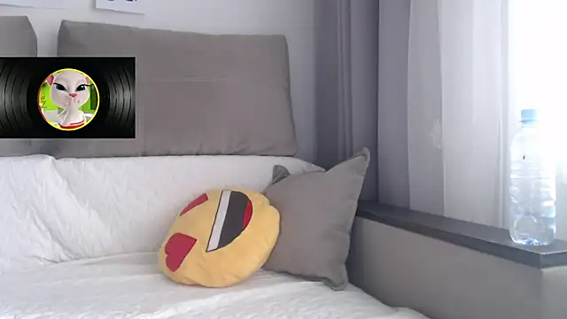  JustmeHere  online show from 02.02.26