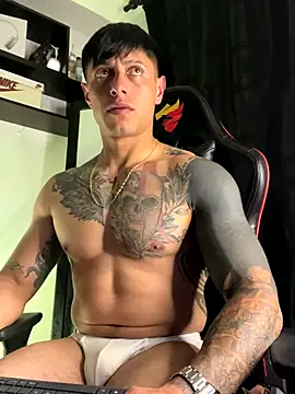 Snapshot of darmod chatting on 10.01.25 darmod online show from 10.01.25