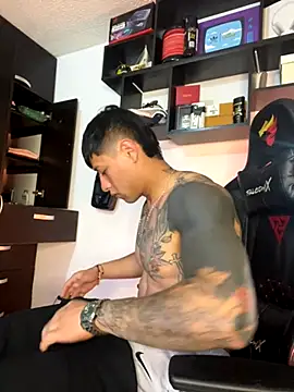 Snapshot of darmod chatting on 10.03.25 darmod online show from 10.03.25