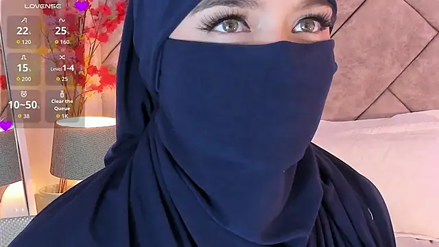 anna-henao online show from 11.29.25