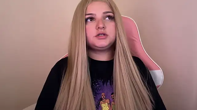 SweetPaige  online show from 02.06.25