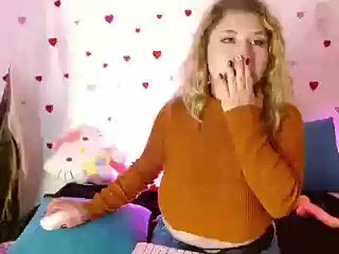 kittycatw online show from 02.06.25