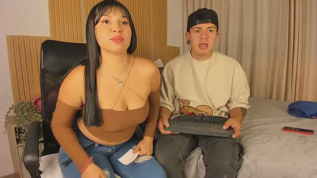 lucy Bensonn online show from 02.21.25