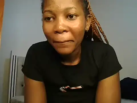 Petitiebooty online show from 02.05.25