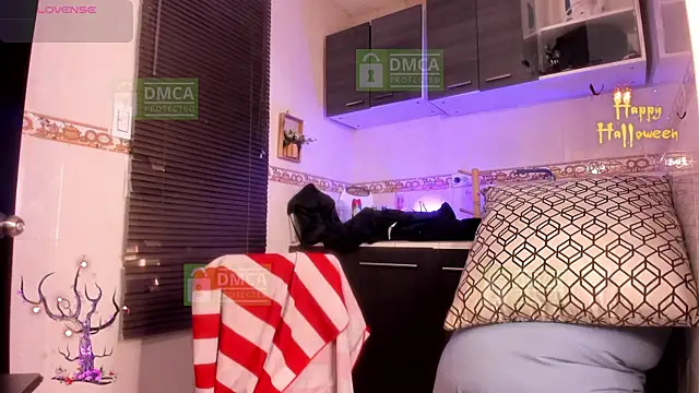 Jhonny-Blake online show from 10.14.25