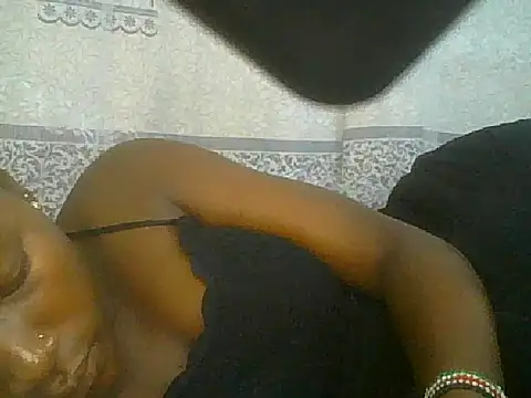 pretty nanah online show from 10.06.25