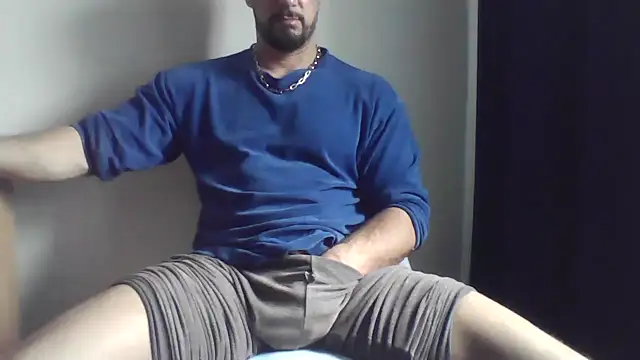 Snapshot of fl3xxx1 chatting on 02.01.25 fl3xxx1 online show from 02.01.25