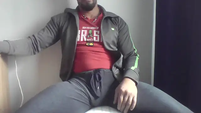 Snapshot of fl3xxx1 chatting on 10.06.25 fl3xxx1 online show from 10.06.25