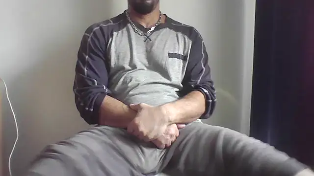 Snapshot of fl3xxx1 chatting on 10.22.25 fl3xxx1 online show from 10.22.25