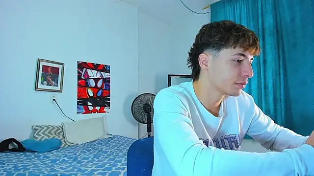 Snapshot of AlessandroDybala chatting on 05.15.26 AlessandroDybala online show from 05.15.26