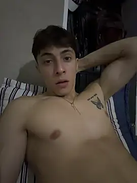Snapshot of AlessandroDybala chatting on 05.20.26 AlessandroDybala online show from 05.20.26