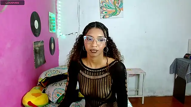 sensitive brunette online show from 01.16.25