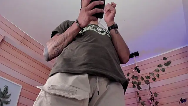 Tom cooper  online show from 03.22.25