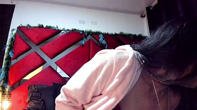 Kendra-Foxxy online show from 01.10.25