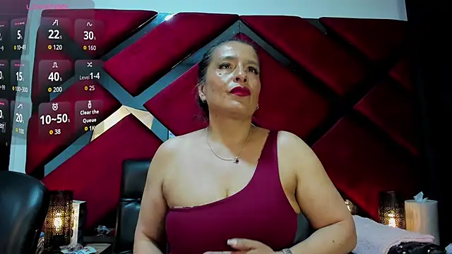 Kendra-Foxxy online show from 11.22.25