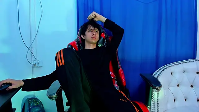 JeanRam18 online show from 09.21.25