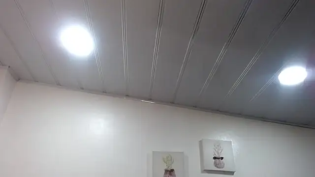 candy lux  online show from 02.20.25