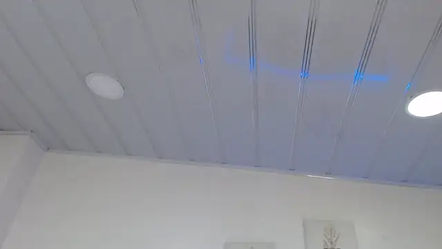 candy lux  online show from 10.19.25