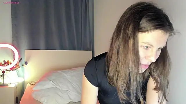 Snapshot of fifth_element chatting on 02.02.25 fifth element online show from 02.02.25