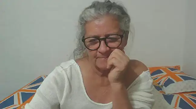 candy mature  online show from 02.20.25