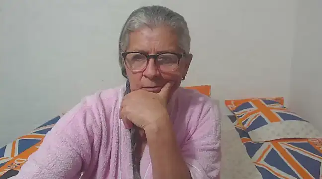 candy mature  online show from 02.21.25