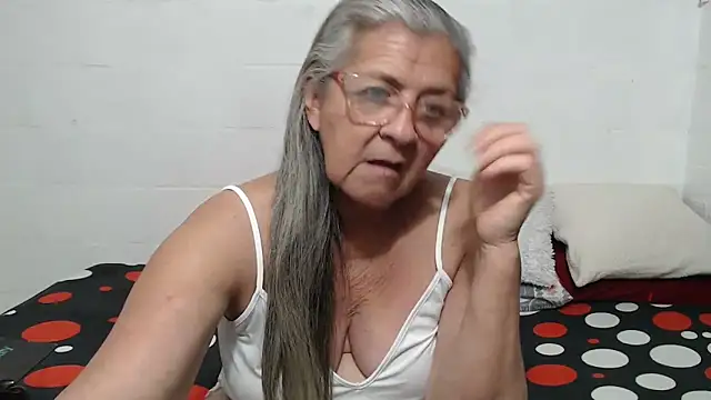 candy mature  online show from 12.16.25