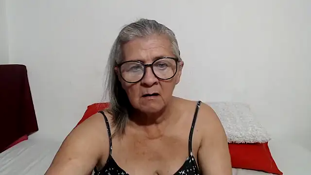 candy mature  online show from 06.01.26