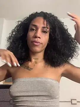 Snapshot of turabbitxx chatting on 05.15.26 turabbitxx online show from 05.15.26
