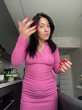 Snapshot of CuteNata chatting on 05.25.26 CuteNata online show from 05.25.26