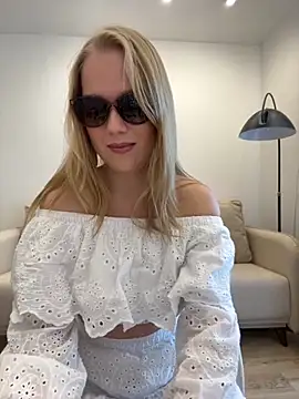 Little Forest ELF online show from 10.12.25