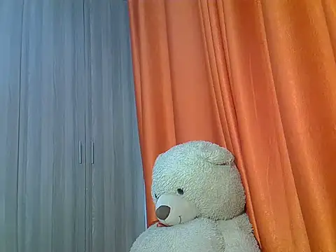 freaky juicy online show from 10.11.25