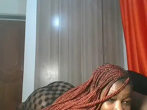 Snapshot of freaky_juicy chatting on 04.23.26 freaky juicy online show from 04.23.26