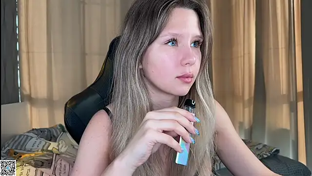 Ameliia castro online show from 10.05.25