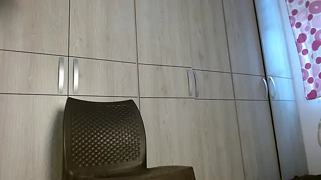 Muscle Brown10 online show from 01.28.25