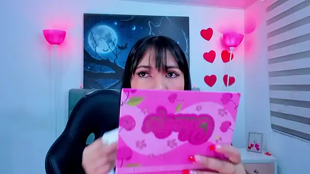 lina bedoya  online show from 02.20.25