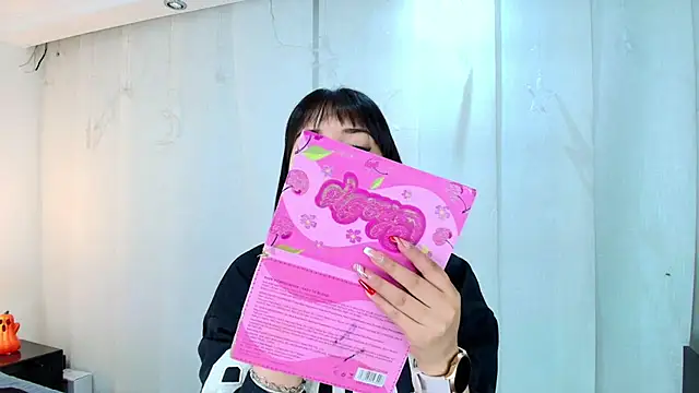 lina bedoya  online show from 10.21.25