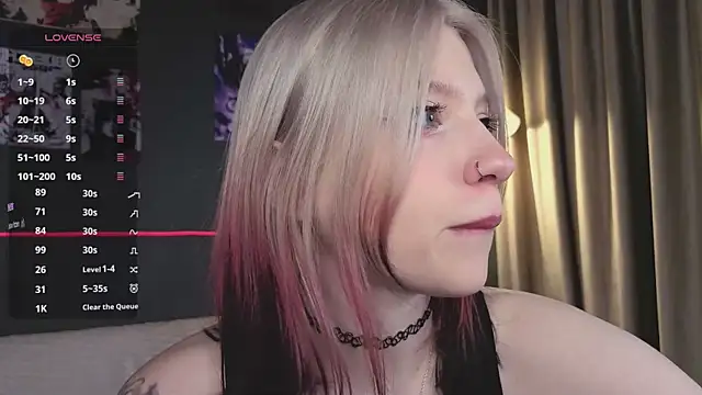 arielabradberry online show from 03.04.26