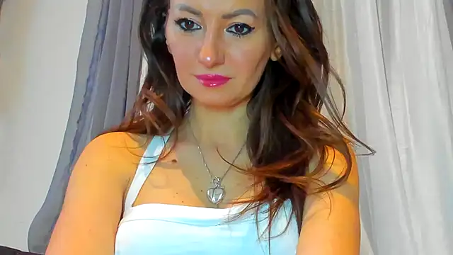 Snapshot of SweetAriana26 chatting on 02.11.25 SweetAriana26 online show from 02.11.25
