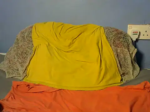 Snapshot of shishbabe chatting on 03.16.25 shishbabe online show from 03.16.25