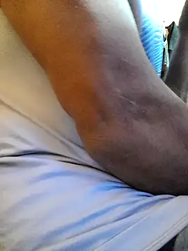 model yesx online show from 12.22.24