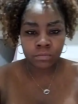 Snapshot of kaorysquirt chatting on 09.14.25 kaorysquirt online show from 09.14.25