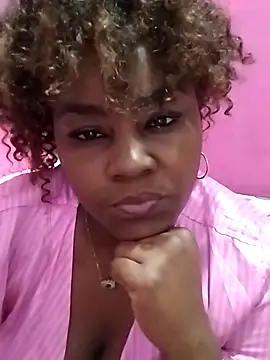 Snapshot of kaorysquirt chatting on 09.19.25 kaorysquirt online show from 09.19.25