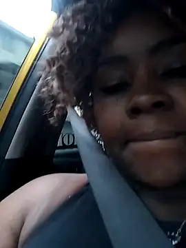 Snapshot of kaorysquirt chatting on 09.23.25 kaorysquirt online show from 09.23.25