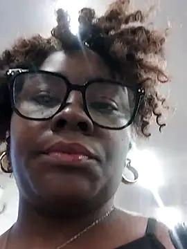 Snapshot of kaorysquirt chatting on 09.29.25 kaorysquirt online show from 09.29.25