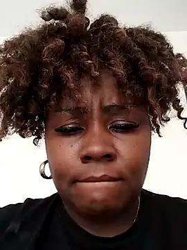 Snapshot of kaorysquirt chatting on 10.05.25 kaorysquirt online show from 10.05.25