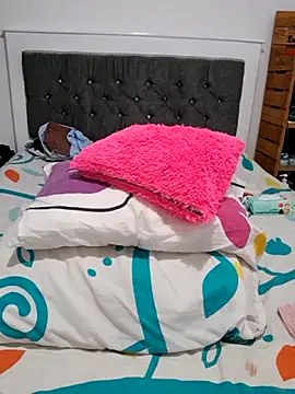 Snapshot of kaorysquirt chatting on 10.29.25 kaorysquirt online show from 10.29.25